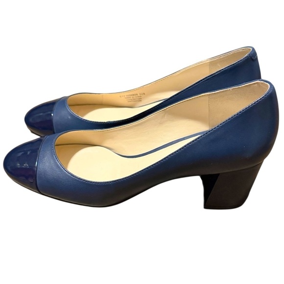 Womens Cole Haan Dawna Cap Toe Pumps Size 5.5 Leather Navy Blue - Picture 1 of 5